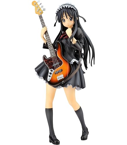 Amazon.co.jp: けいおん! 1/8 中野 梓 (1/8 PVC塗装済み完成品) : ホビー